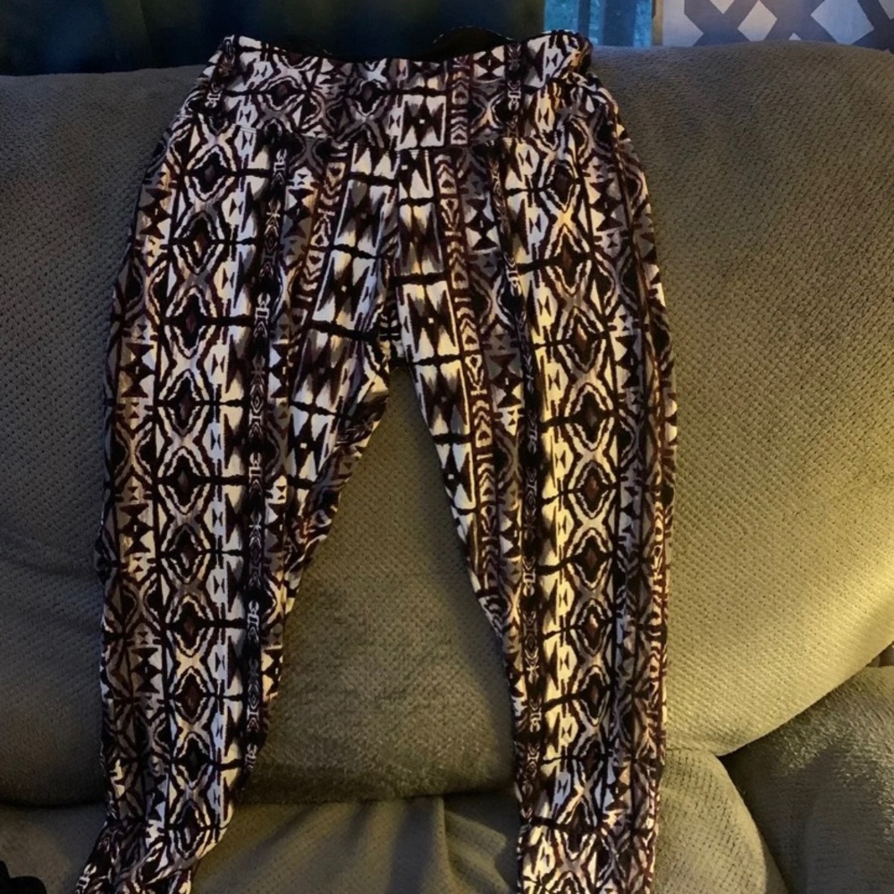 Patterned Leggings